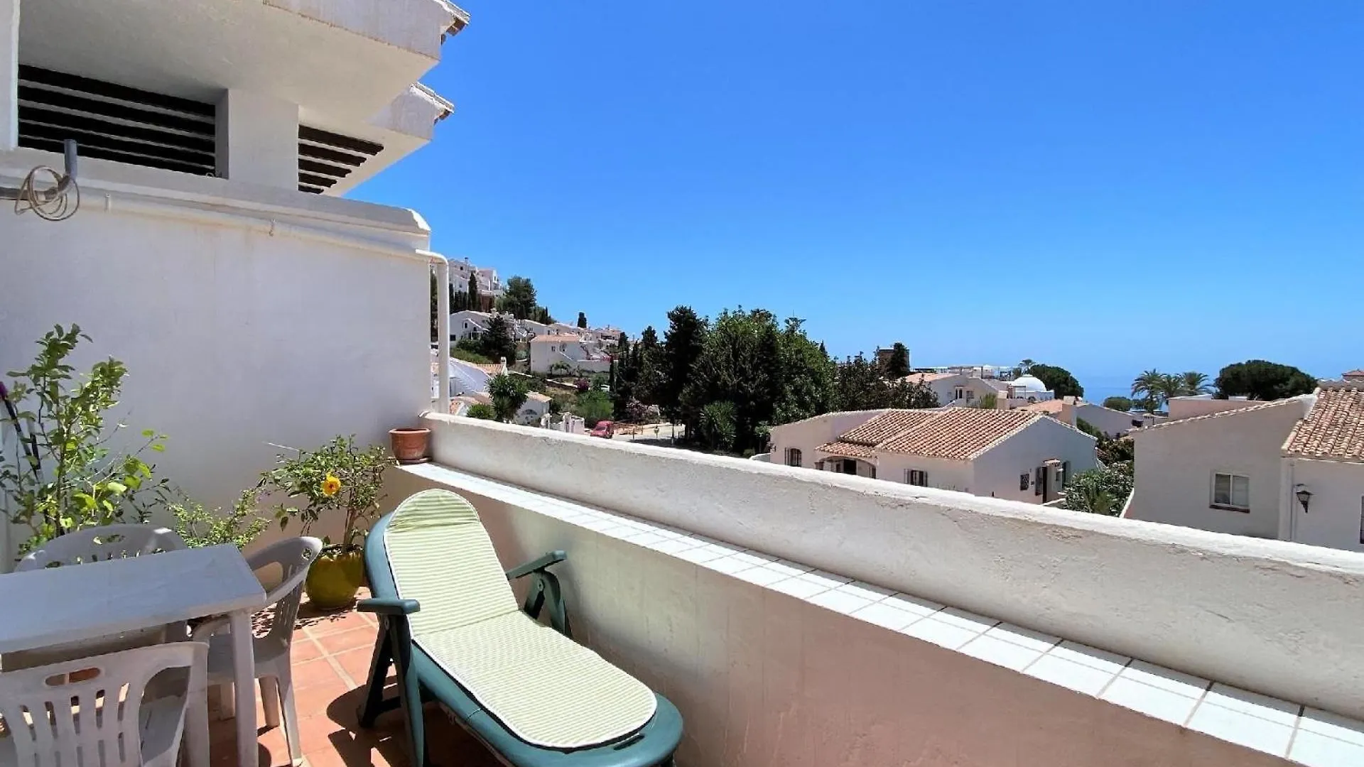 Apartment Ferienwohnung Fuer 4 Personen Ca 80 Qm In Nerja, Andalusien Costa Del Sol